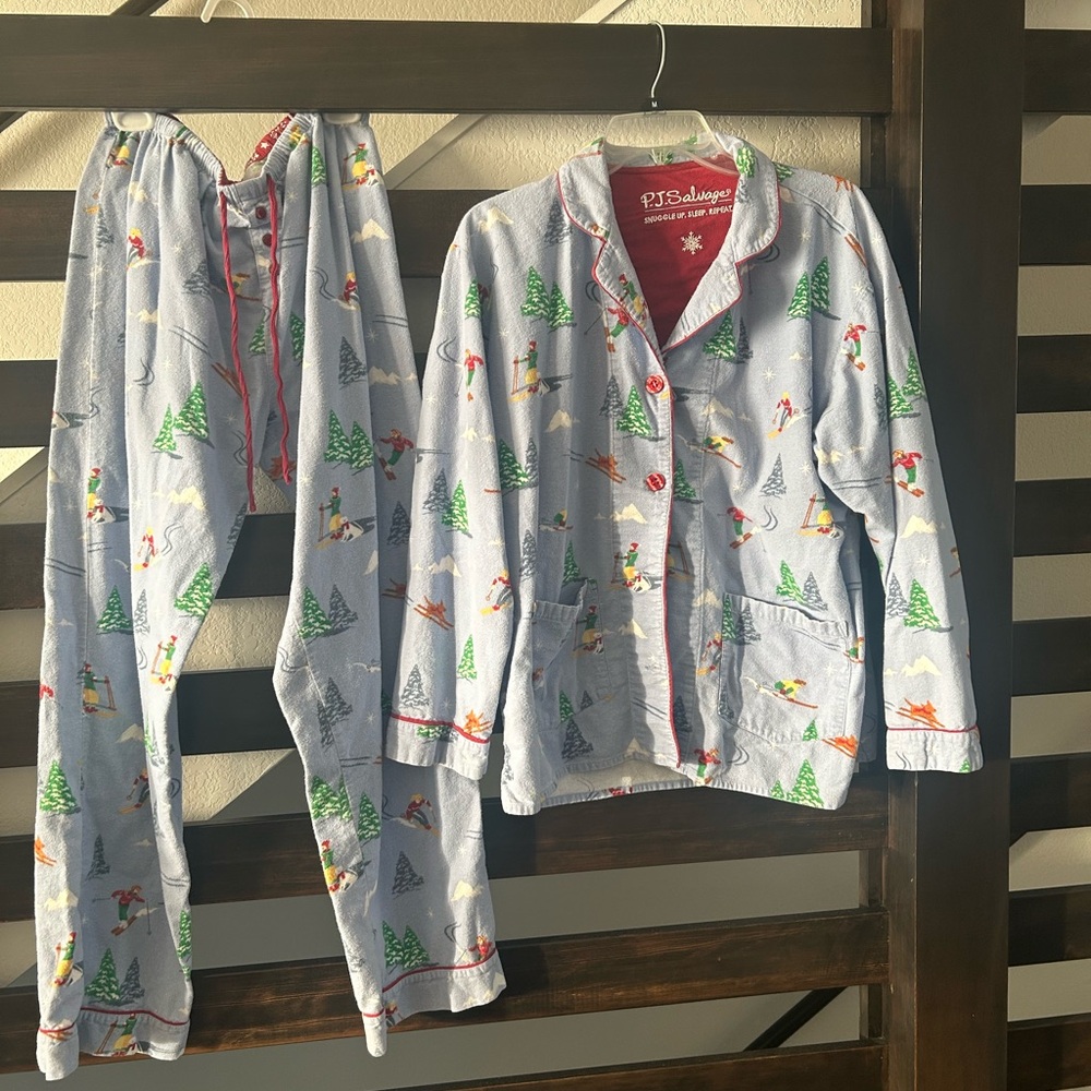 PJ Salvage Light Blue Pajama Top with Skiing Print